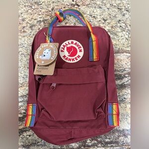 NEW WITH TAGS FJALLRAVEN KÅNKEN RAINBOW MINI red backpack